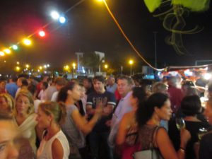 LaVida Curacao Servir Frais Haring Party