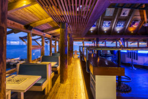 LaVida Curacao Blues Bar & Restaurant Grill master